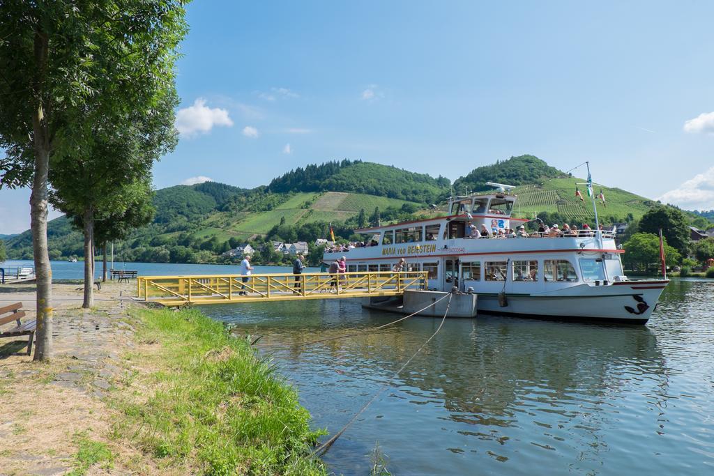 Panorama-Cafe Moselgarten Alf Bagian luar foto